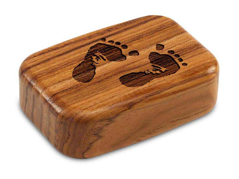 Top View of a 3" Med Wide Teak with laser engraved image of Footprints
