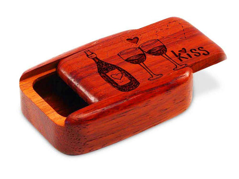 Top View of a 3" Med Wide Padauk with laser engraved image of Wine & Kisses